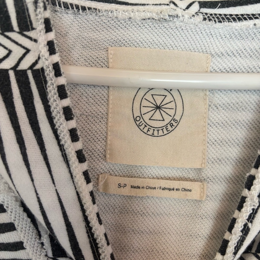 Urban Outfitters Black and White Bodhi Striped Hoodie - Picture 3 of 11